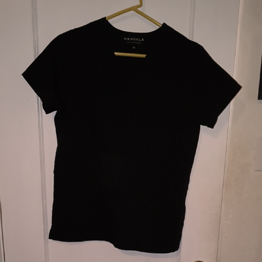 Mandala | Women's Black Short Sleeve Tee